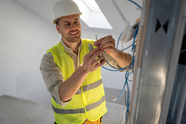 Best Circuit Breaker Repair  in Somerset, TX